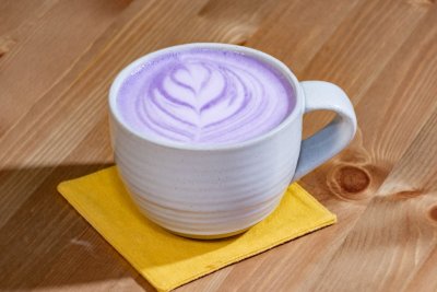 Dit paarse drankje is de nieuwe matcha